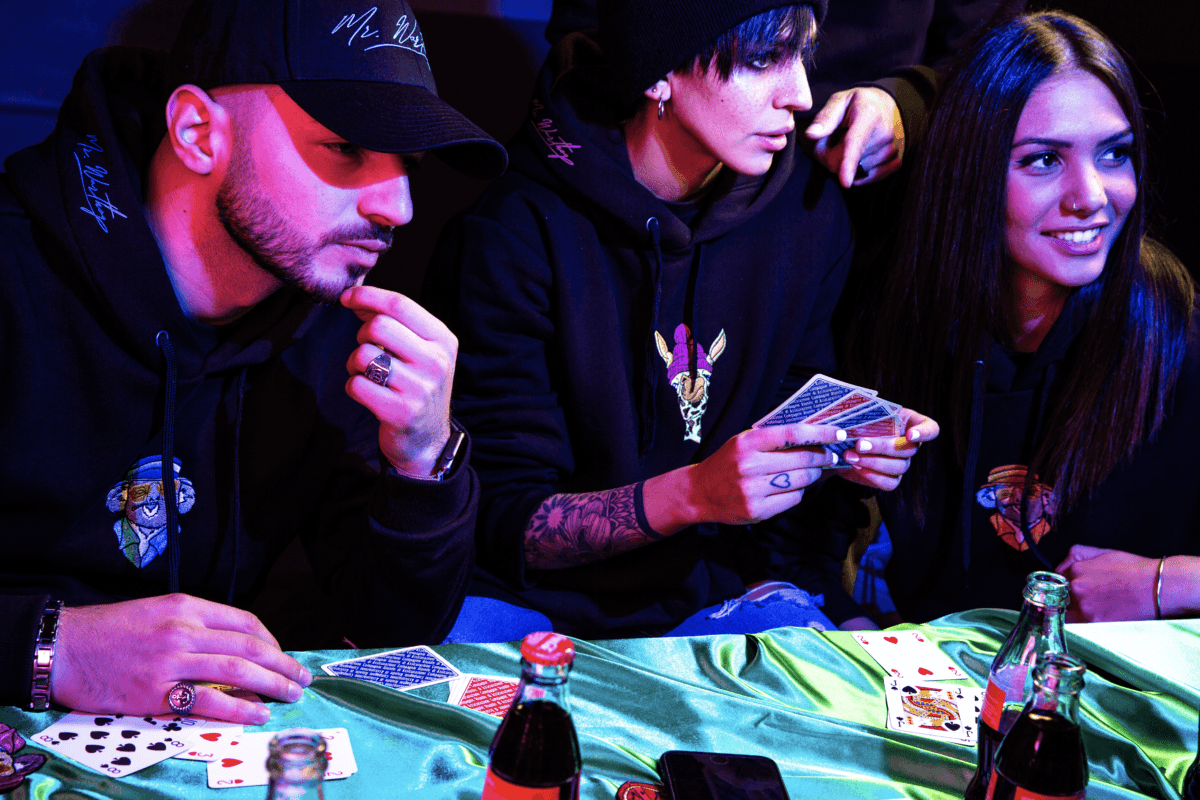 abbigliamento 2 Screenshot 2024 11 19 alle 11.54.45